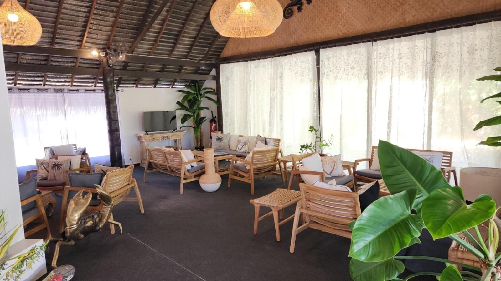 Hotel Hibiscus Papetoai Екстер'єр фото